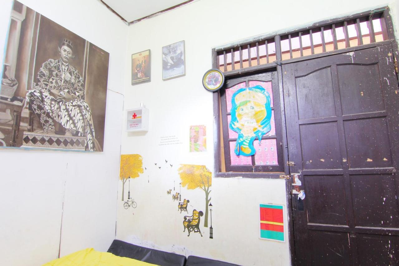 Wisma Sarjana Guesthouse Maguwo Exterior foto